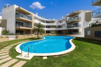 Alvor Poolside Bliss - B&B Alvor