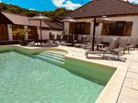 Complex Butoaiele Transilvaniei - Cazare & SPA - Natura - Relaxare - Chambres d'hôtes Mediaş