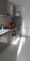 Plage Des Nations sea view apartment with swimming pool - B&B Bouknadel