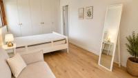 La maison IDEL - Ferienwohnung Yvonand