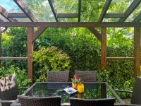 Bright 4 bedroom House with living room and work place Warsaw - Bed and Breakfast Warschau