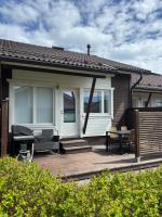 Bright apartment with Sauna & Terrace - 4 guests - Ferienwohnung Pori