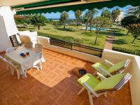 Apartamento Playa Grande Dénia en primera línea de playa con piscina y gran terraza by Family Homes - Chambres d'hôtes Denia