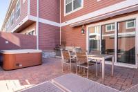 DLuxx Disney 5 En-Suite House with Hot Tub 2633 - Chambres d'hôtes Orlando