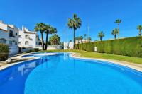 2 Bedroom Ground Floor Corner Bungalow with a Big Garden - B&B Los Dolses