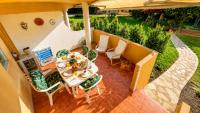 Apartamento Sergi en Denia con terraza, parking y piscina a 150m de la playa by Family Homes - Chambres d'hôtes Denia
