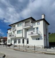 Къща за гости Орфей - B&B Dospat