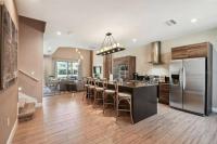 3 BED Modern Home All Suites w a private HOT TUB - Ferienwohnung Orlando