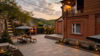 Spacious 5BR Forest Guesthouse in Vanadzor for Families & Groups - B&B Vanadzor