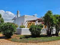Vilamoura 3BR Villa, AC, Pool Access & Golf Nearby - B&B Quarteira