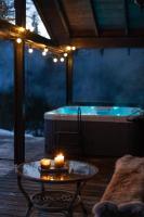 Moderne hytte, Jacuzzi, Wifi, 6 soveplasser, Bilvei helt frem - B&B Nymoen