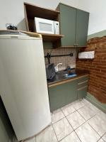 Apartamento central com pátio, 1 quadra do calçadão - B&B Santa Maria