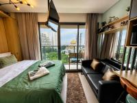Studio Moderno no Paraíso com Varanda e Vista Ao lado do Metrô - B&B San Paolo