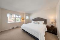 Central 3BR Townhouse Near Oakridge & SkyTrain - B&B Vancouver