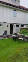 Cozy and spacious apartment with its own outdoor area - B&B Kristiansand
