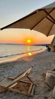 TataStays Vlore- Modern Apartment 2 min walk from the beach, in Lungomare - Ferienwohnung Vlora