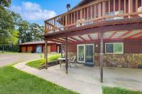 Rustic Woodland Retreat- Unit A - B&B Arkdale