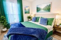 1 Queen Bedroom - Shared Home - Shared Bath - Near Lake Norman - B&B Denver