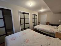 11 Min Walk to Yonge Sheppard Subway One Bedroom Suite Apartment - Bed and Breakfast Toronto