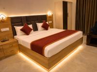Vrindavan Palace - walking Distance To Ram Mandir - B&B Ayodhya