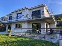 Rez-de-chaussée de notre villa vue sur lac - Chambres d'hôtes Aix-les-Bains