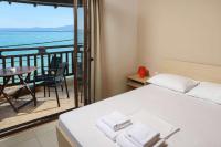 Blue Levantes Sea view Rooms - B&B Pefkochóri