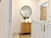 4 Bed Luxury home, Sauna, Hot tub, Sleeps 9 - Chambres d'hôtes Chepstow