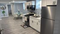 Grand Deluxe 1BR Penthouse near Newark Airport BS1 - B&B Newark