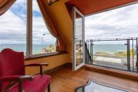 Castle View - Donnini Apartments - Ferienwohnung Dunure
