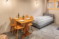 Studio chaleureux au coeur d'un chalet alpin - B&B Zinal