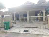 Homestay Taman Tanjung Jaya Paka - Chambres d'hôtes Paka