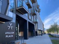 Avalon Premium Apartment with Balcony & Free Parking - Chambres d'hôtes Tallinn