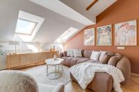 Elegant 3BDs with Sauna Near the Dancing House and Riverside - NP - Bed and Breakfast Praag