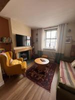 Cosy double room close to coastal path routes - B&B Barnstaple