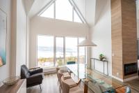 407 - Luxury Condo - Incredible View & Pool - B&B Baie-Saint-Paul