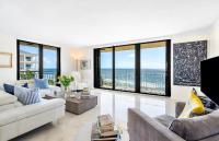 Oceanfront 2 Bedroom Condo with Stunning Views - B&B Delray Beach