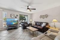 Gulf Winds 28 Paradise condo with pool access private balcony and patio - B&B Destin