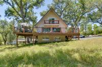 Cozy Cabin on the Cove, Large Deck & Private Dock - B&B Groveland