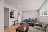 Newly Renovated Unit in Central Spfld #103 - B&B Springfield