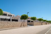 Sunny resort apartment with pool access - Ferienwohnung Zadar