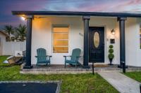 Fun Miami Pool Home Pickable Firepit Pingpong - B&B Miami