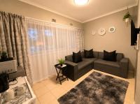 Zhantique Guest House 2- Unit 11 - B&B Boksburg