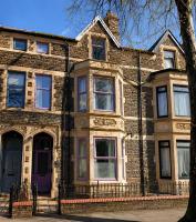 Stylish Cardiff Stay for 4 - Free Parking - Bed and Breakfast Cardiff