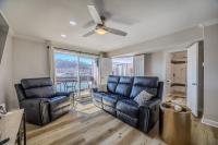 22 Mile Marker! Indoor/Outdoor Pools, Hot Tub! New - B&B Osage Beach