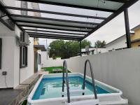 Kaloi's Cottage, Pool, BBQ, Near Beach, 5-15 Pax - Ferienwohnung Port Dickson