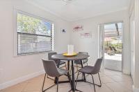 Sunshine Oasis - B&B Bonita Springs