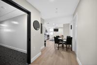 Elegant 2BR apartment with updated kitchen - B&B Reading