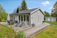 Family-friendly house close to the beach in Roslagen - Chambres d'hôtes Norrtälje
