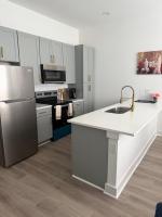 Katy Comfort Townhome - B&B Katy