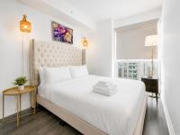 StayToronto - Luxe CityView 3BR - Prime Location - Ferienwohnung Toronto